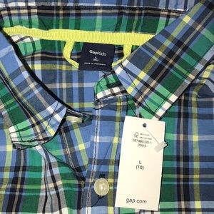 ⭐️ 3 for $25 GAP long sleeve plaid shirt